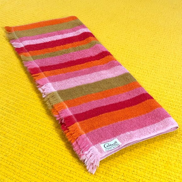 Vintage 70s CALDWELL Cotton Bath Towel 22.5" x 39": Pink Green Orange Stripes - Picture 9 of 10